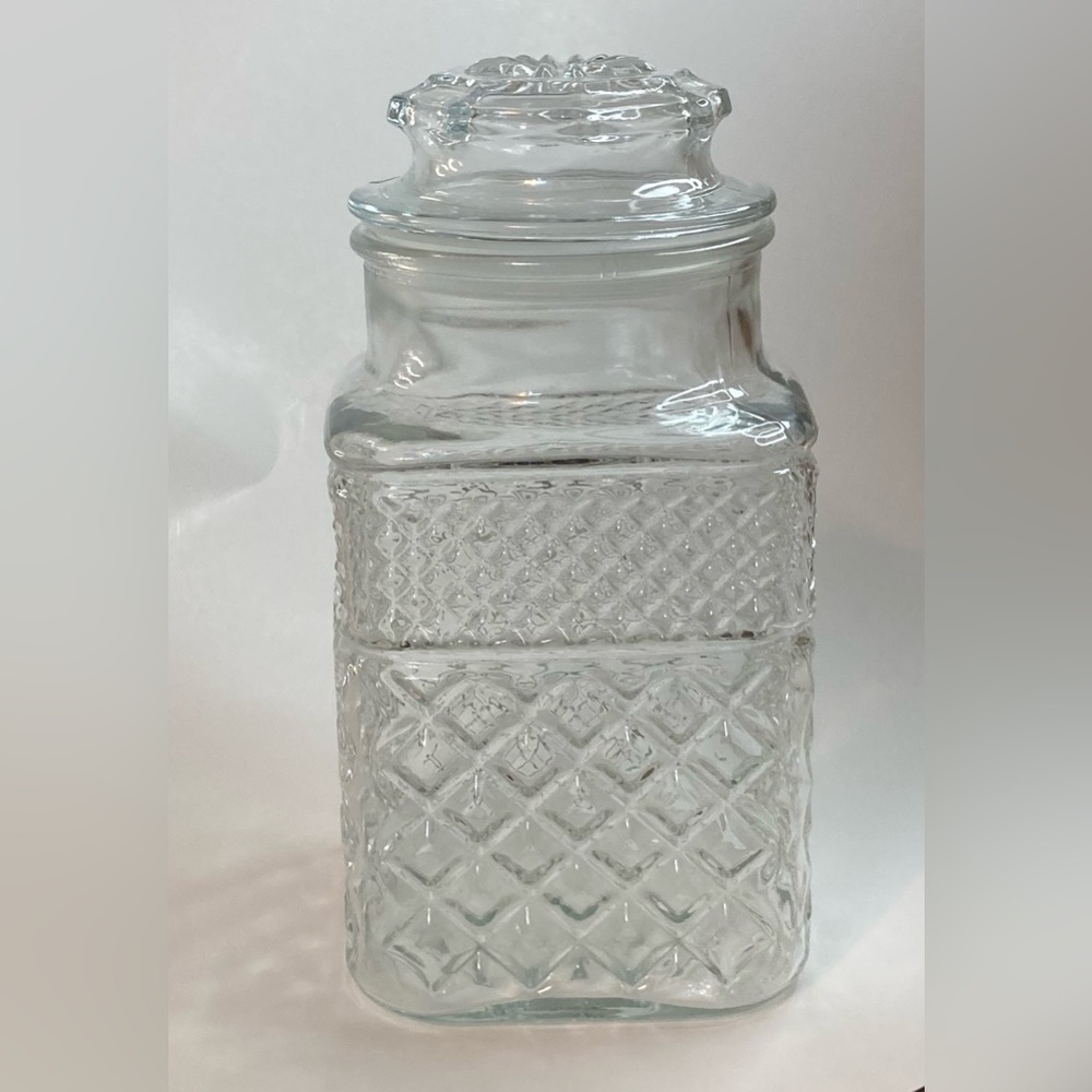 Vintage Anchor Hocking Wexford crystal canister large